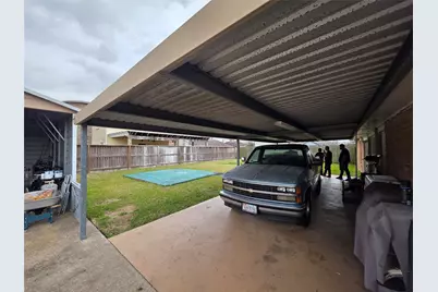 830 Hollycrest Drive, Channelview, TX 77530 - Photo 9