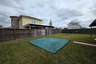 830 Hollycrest Dr, Channelview, TX 77530 - Photo 7