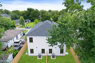 4117 Kewanee Street #A/B, Houston, TX 77051 - Photo 25