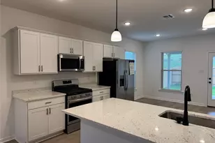12815 Hannah Springs Ln, Magnolia, TX 77354 - Photo 5