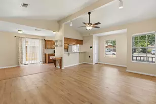 1712 Hazelwood St, Conroe, TX 77301 - Photo 7