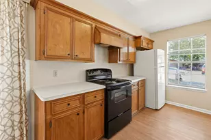 1712 Hazelwood St, Conroe, TX 77301 - Photo 11