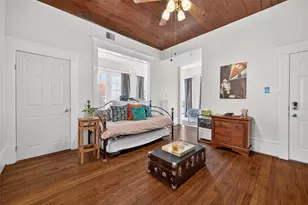 324 W Alabama St, Houston, TX 77006 - Photo 13