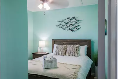 5801 Avenue S 1/2, Galveston, TX 77551 - Photo 15