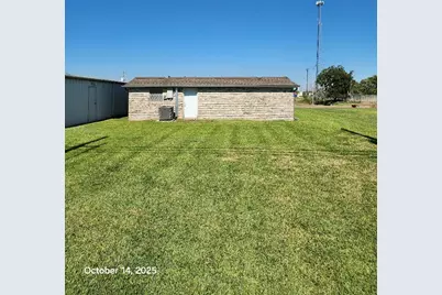 1301 N Avenue H, Freeport, TX 77541 - Photo 31