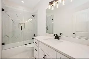 4508 Noble St, Houston, TX 77020 - Photo 11