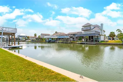 0000 Coral Way, Tiki Island, TX 77554 - Photo 9