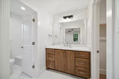 5665 Pine Forest Road, Houston, TX 77056 - Photo 29