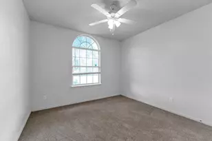 9742 E Jennifer Way Dr, Houston, TX 77075 - Photo 31