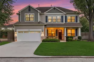 1236 Chamboard Ln, Houston, TX 77018 - Photo 1