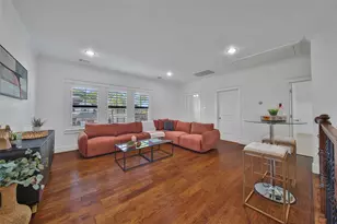 1236 Chamboard Ln, Houston, TX 77018 - Photo 31