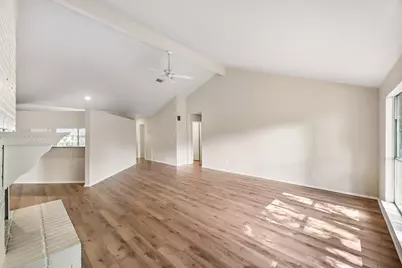 11322 Yorklyn Drive, Houston, TX 77066 - Photo 11