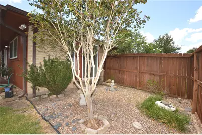703 Flower Field Court, Pearland, TX 77584 - Photo 19