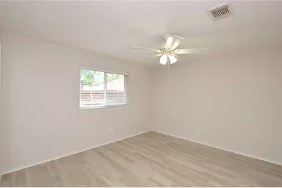 703 Flower Field Court, Pearland, TX 77584 - Photo 17