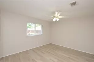 703 Flower Field Ct, Pearland, TX 77584 - Photo 17