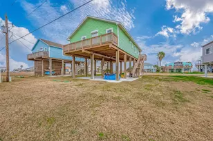 119 Doubloon Dr, Freeport, TX 77541 - Photo 39