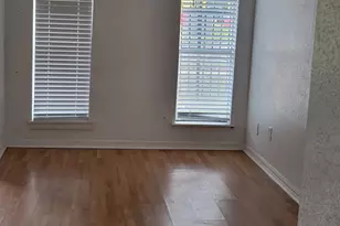 5625 Antoine Dr, Houston, TX 77091 - Photo 5