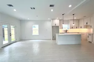 7107 Foster St, Houston, TX 77021 - Photo 9