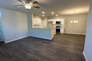 9804 Grosbeak Ln, Magnolia, TX 77354 - Photo 3