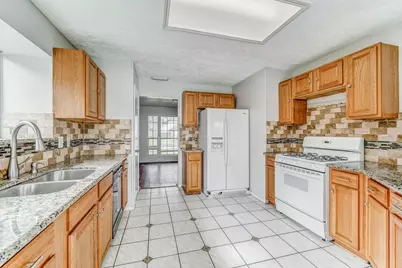 1916 Woodland Hills Drive, Missouri City, TX 77489 - Photo 9