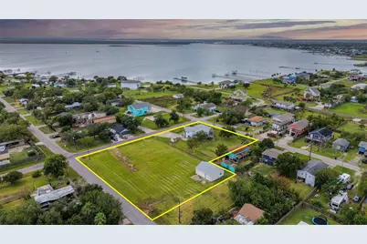 1045 12th Street, Dickinson, TX 77539 - Photo 5