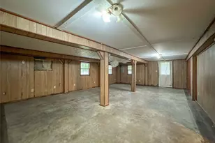 1045 12th St, Dickinson, TX 77539 - Photo 25