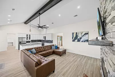 655 County Road 2285, Cleveland, TX 77327 - Photo 19