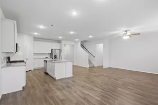 26123 Emory Holw Dr, Tomball, TX 77375 - Photo 11