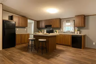 509 W 4th St, Corrigan, TX 75939 - Photo 9