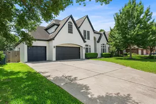 5910 Center Ct Dr, Spring, TX 77379 - Photo 7