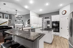 5910 Center Ct Dr, Spring, TX 77379 - Photo 15