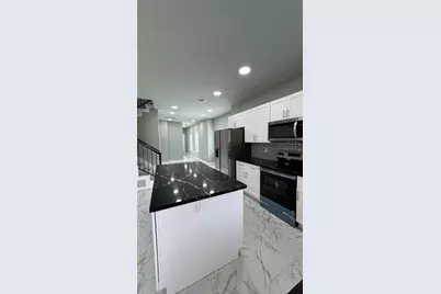 169 S 10th Street, Conroe, TX 77301 - Photo 13