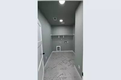 169 S 10th Street, Conroe, TX 77301 - Photo 9