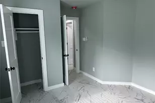 169 S 10th St, Conroe, TX 77301 - Photo 33