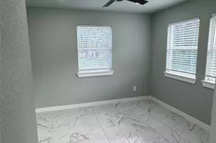 169 S 10th St, Conroe, TX 77301 - Photo 35