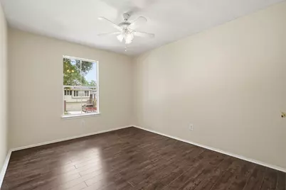807 Oak West Drive, Houston, TX 77073 - Photo 11
