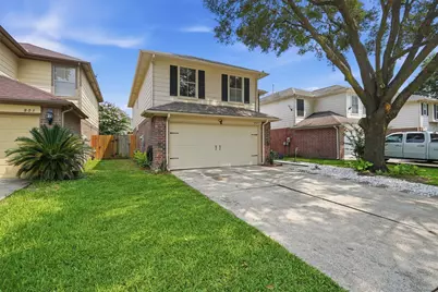807 Oak West Drive, Houston, TX 77073 - Photo 1