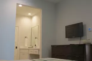 2802 Grand Fountains Dr, Houston, TX 77054 - Photo 9