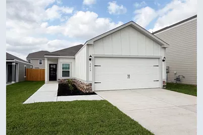 6419 Autumn Equinox Drive, Houston, TX 77048 - Photo 1