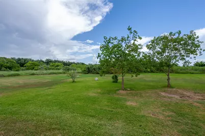 7526 3rd Avenue, Sabine Pass, TX 77640 - Photo 23