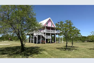 7526 3rd Avenue, Sabine Pass, TX 77640 - Photo 23