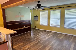 7526 3rd Ave, Sabine Pass, TX 77640 - Photo 7