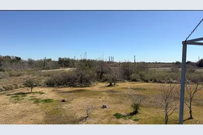 7526 3rd Avenue, Sabine Pass, TX 77640 - Photo 27