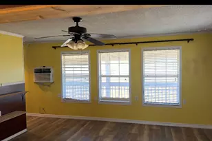 7526 3rd Ave, Sabine Pass, TX 77640 - Photo 9