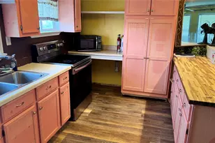 7526 3rd Ave, Sabine Pass, TX 77640 - Photo 5