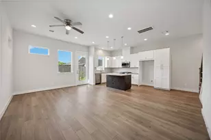 321 Charlock St, Houston, TX 77022 - Photo 21