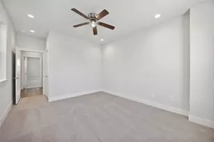 321 Charlock St, Houston, TX 77022 - Photo 25
