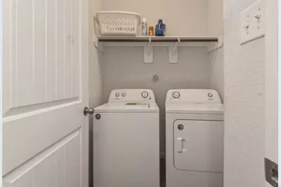 4314 McGregor Bluff Lane, Conroe, TX 77304 - Photo 9