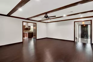 5315 Lawn Arbor Dr, Houston, TX 77066 - Photo 11