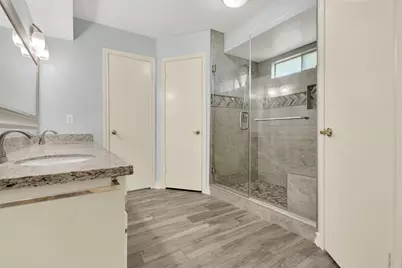 5315 Lawn Arbor Drive, Houston, TX 77066 - Photo 25